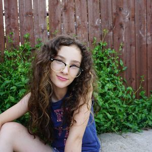 Meet your Posher, Evie